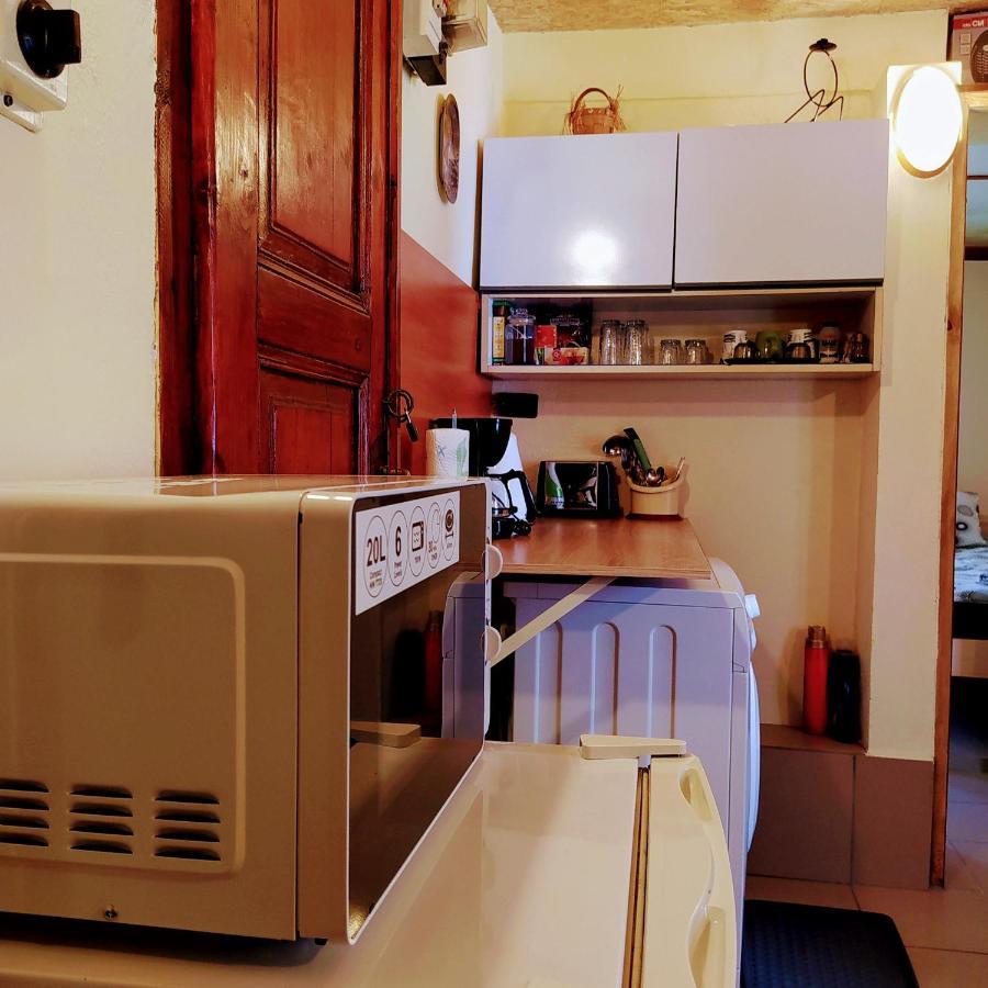 Authentic Guest Stay In The Heart Of Veliko Tarnovo Студио С Изглед Към Царевец Ngoại thất bức ảnh